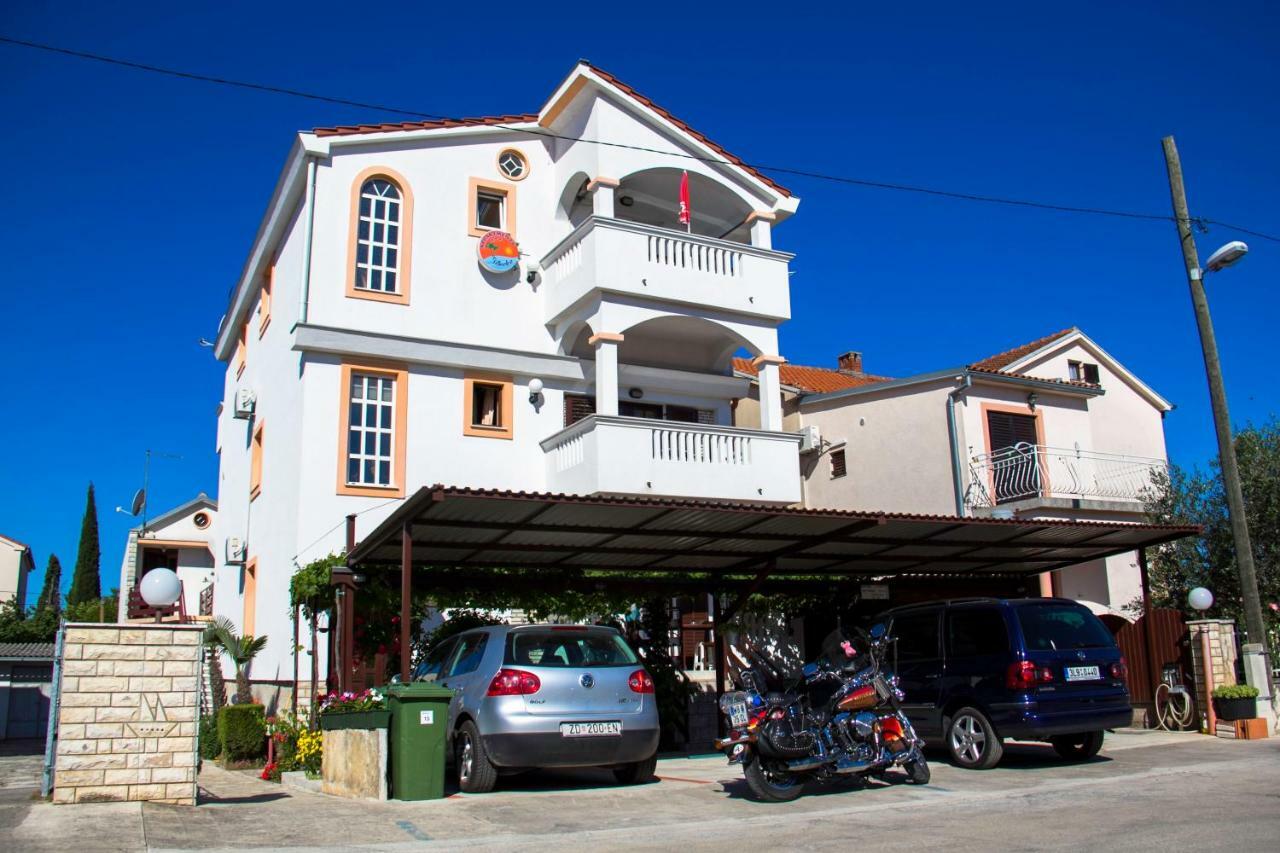 Apartment Zara Biograd Na Moru Esterno foto